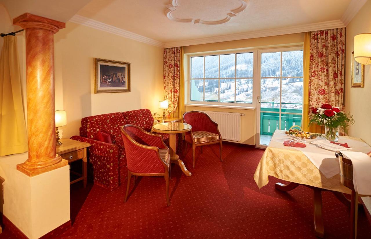 Wohlfuehlresort Und Feriengut Martinerhof 圣马丁安提奈各布里奇 外观 照片